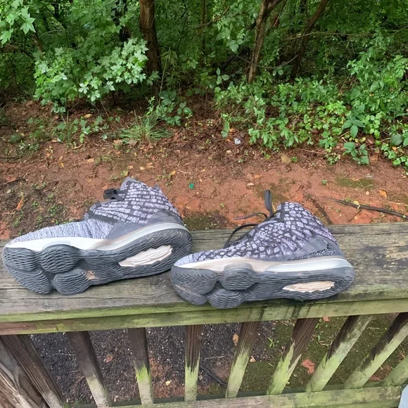 Nike LeBron 17 “In The Arena” sz 11 men - Picture 2 of 9